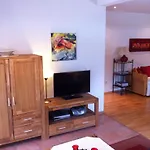 Bachmann Apartment *