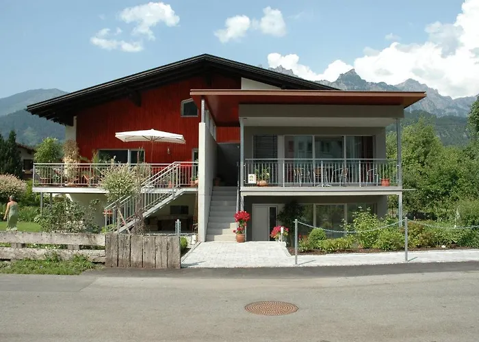 Bachmann Apartment *